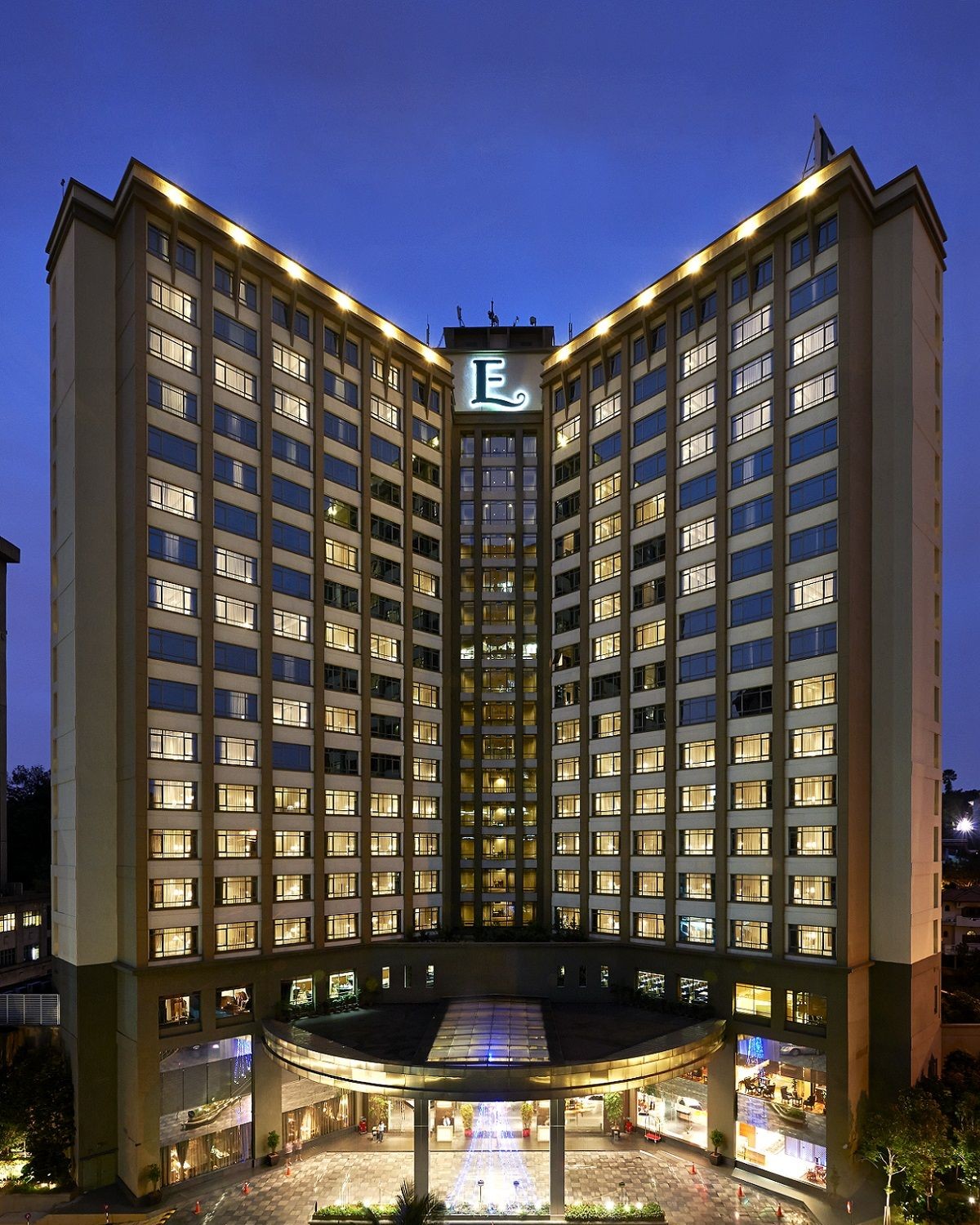 قطاع الفنادق